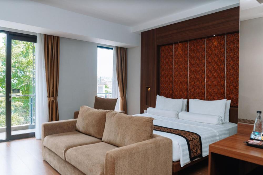Anugrah Hotel Sukabumi Ngoại thất bức ảnh