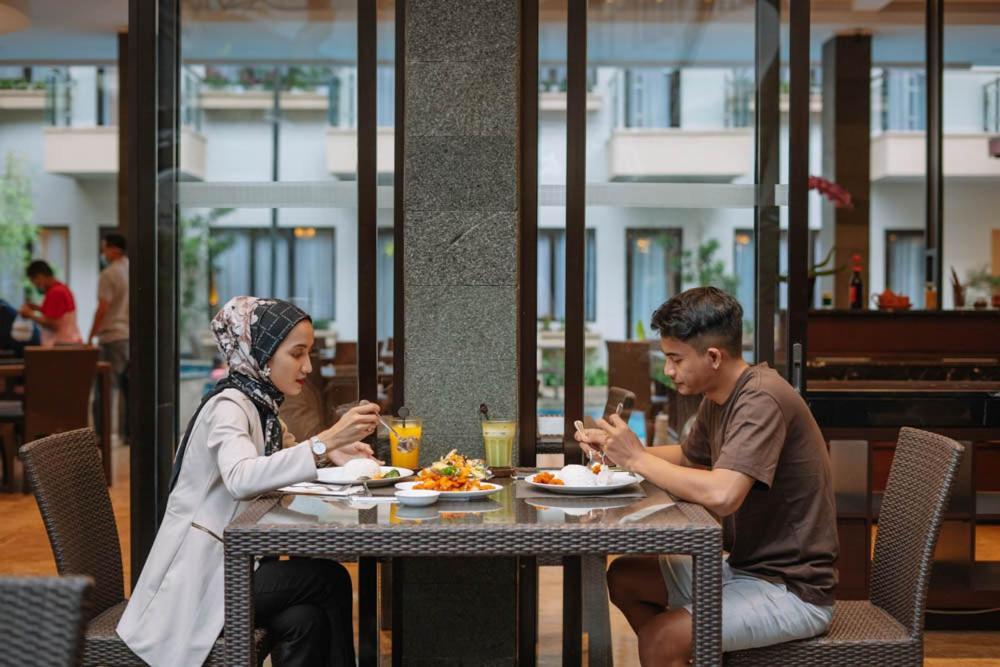 Anugrah Hotel Sukabumi Ngoại thất bức ảnh