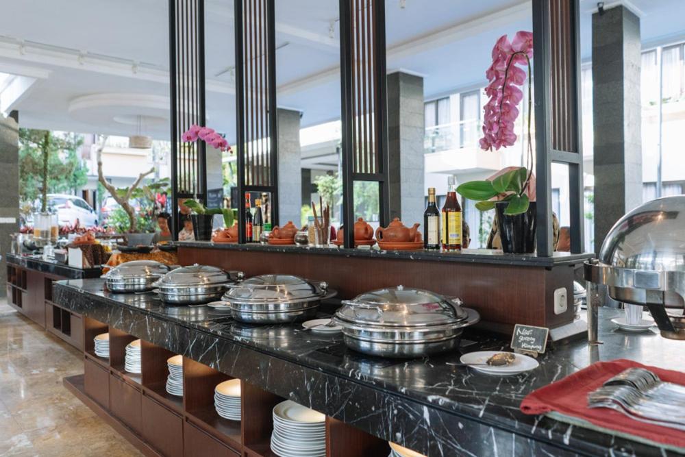 Anugrah Hotel Sukabumi Ngoại thất bức ảnh