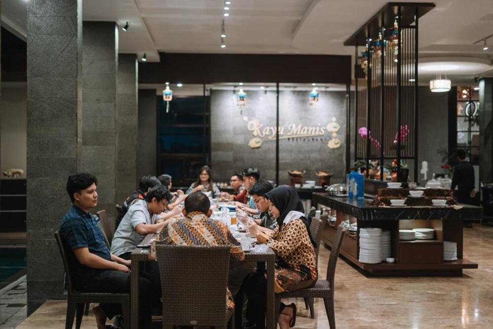 Anugrah Hotel Sukabumi Ngoại thất bức ảnh