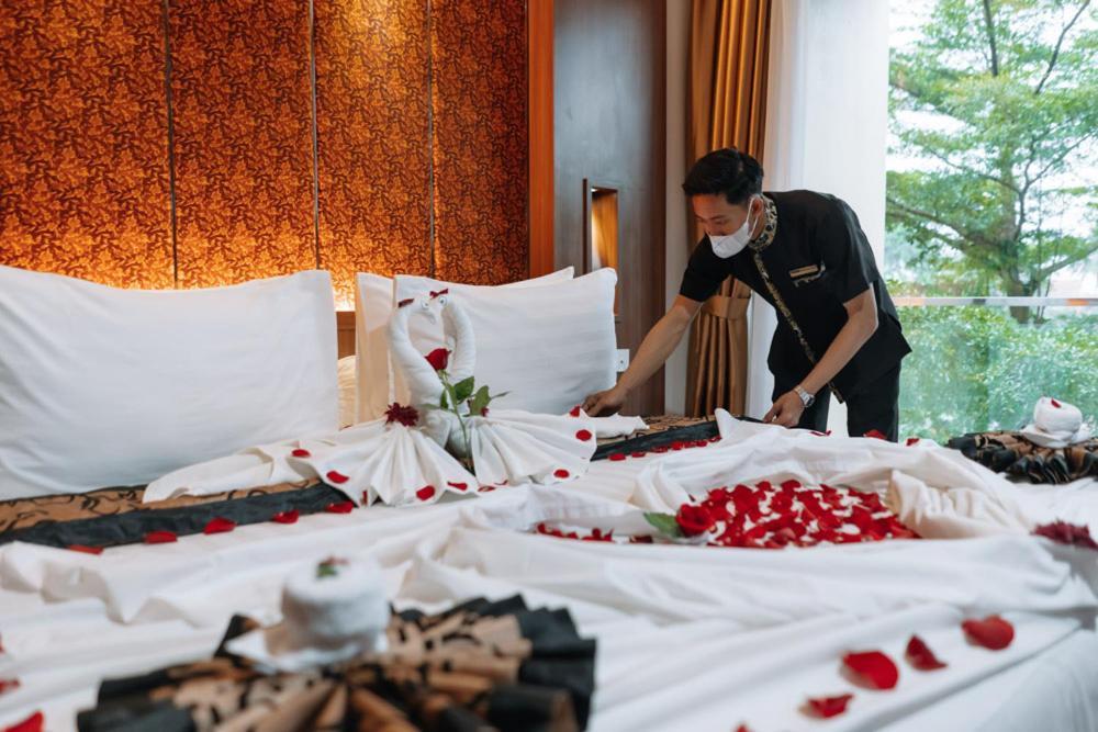 Anugrah Hotel Sukabumi Ngoại thất bức ảnh
