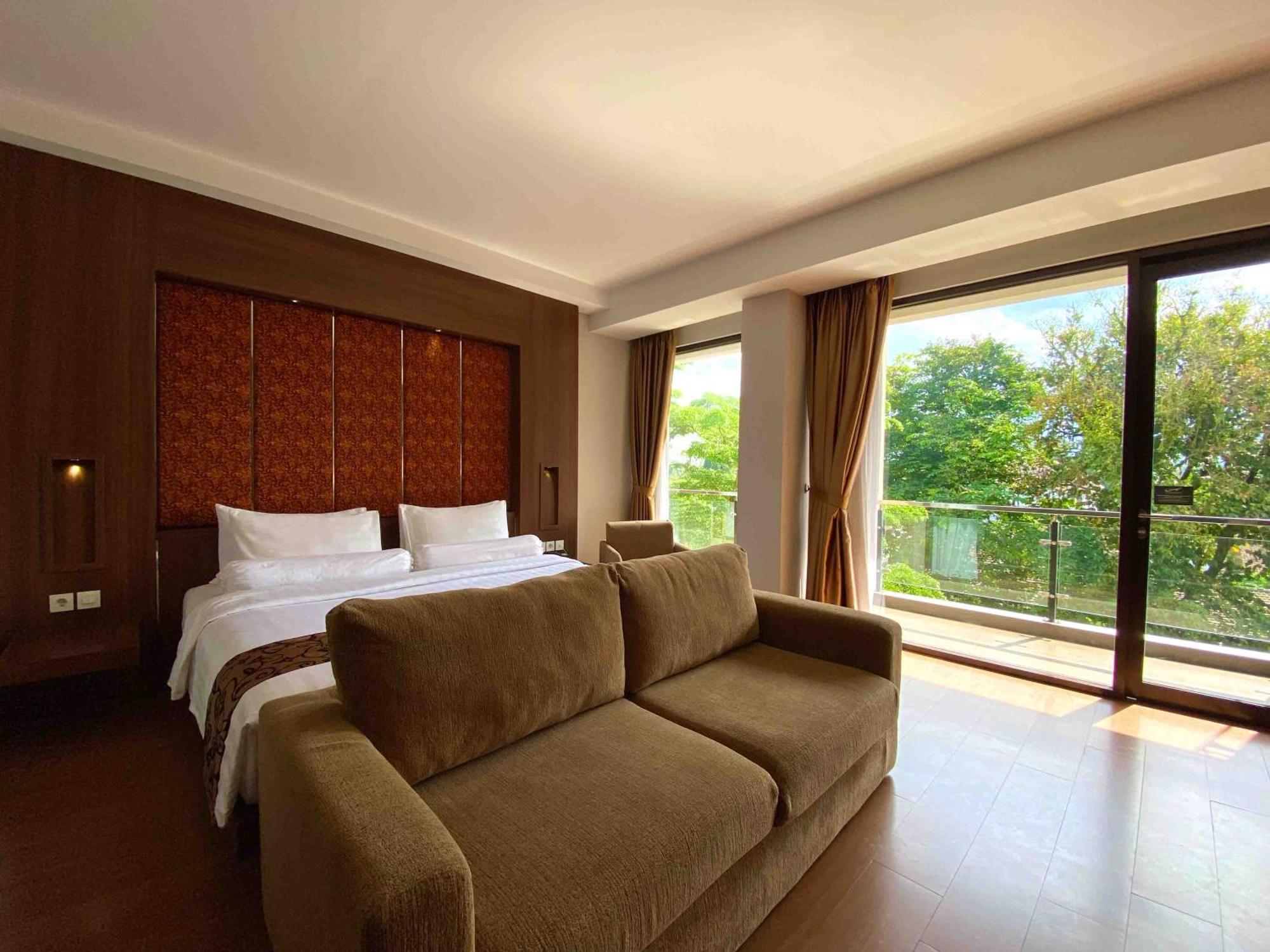 Anugrah Hotel Sukabumi Ngoại thất bức ảnh